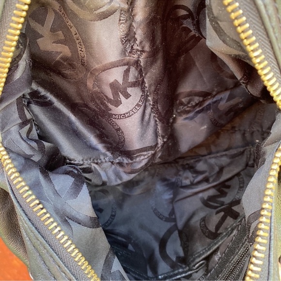 Michael Kors Black Shoulder Bag with Braided Handles - Picture 6 of 7